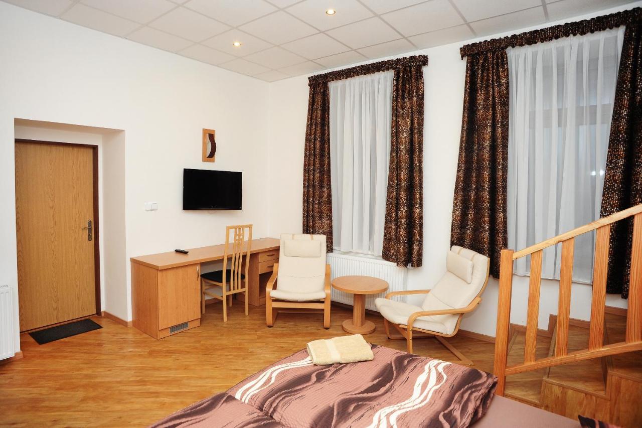 Penzion Budopartner Jivka Exterior photo